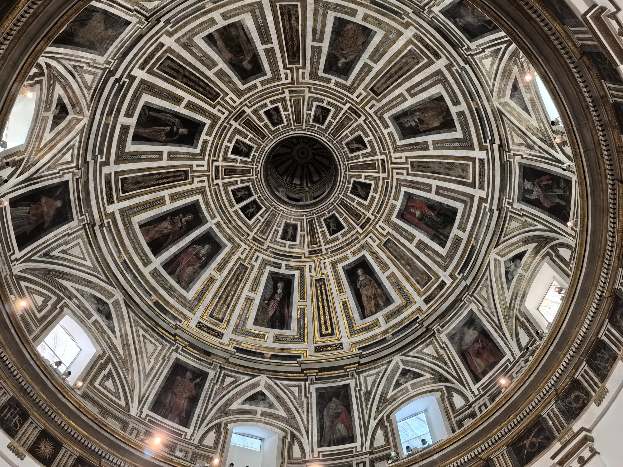 HUAWEI Pura 70 Ultra - System Aparatów - IMG_20251119_112748.webp